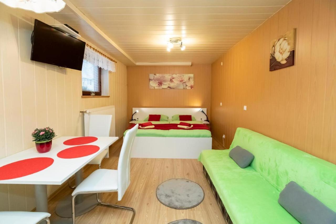 Studio Ara Бохинь Экстерьер фото